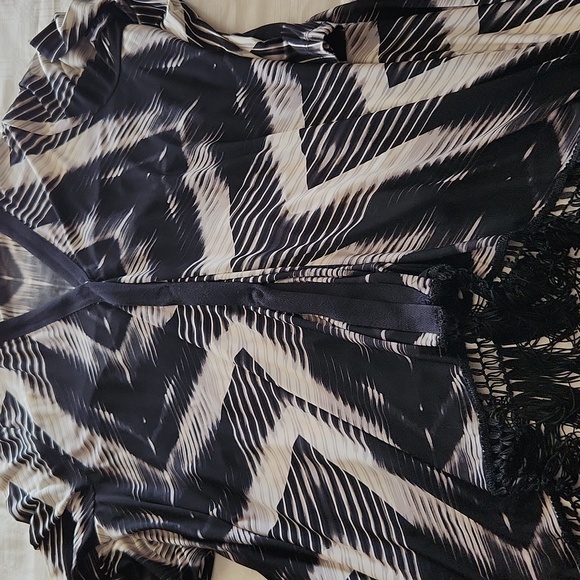 Frank Lyman Design Women's Draped Cardigan - Picture 5 of 7